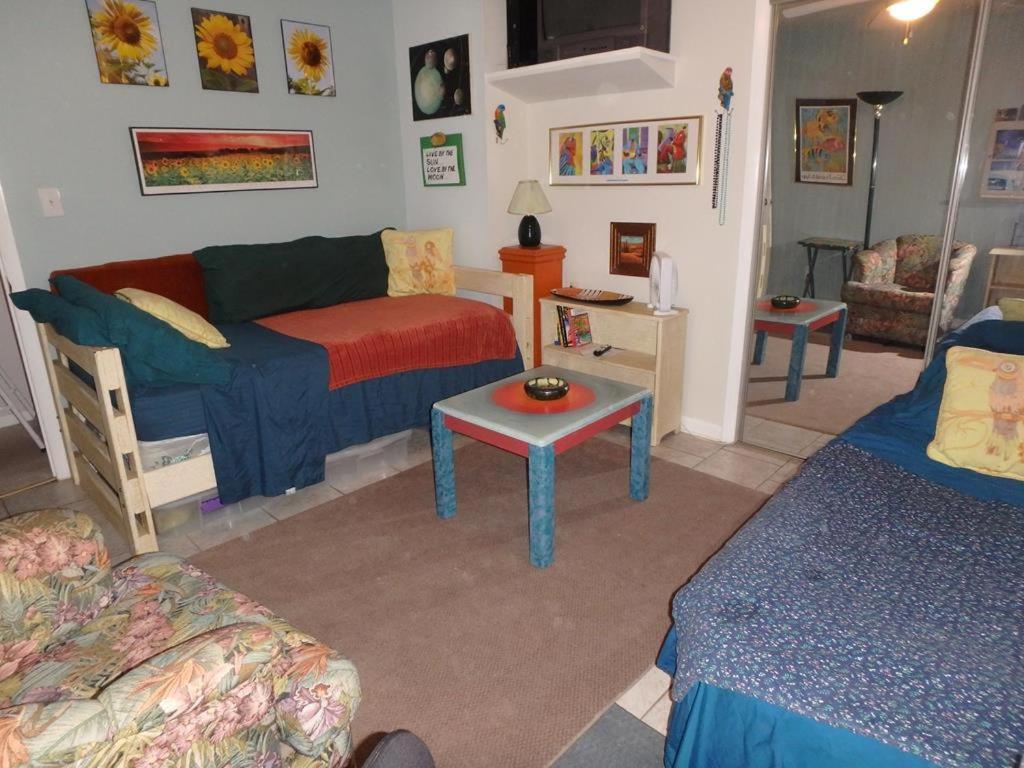 Twin Room with Extra Bed