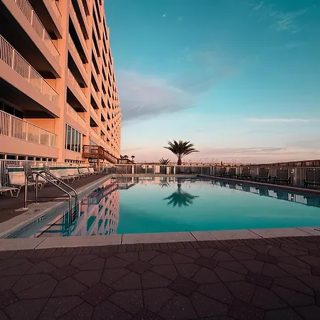 Paradise Found Direct Gulf Front 2 Bedroom Condo - Book Now For Spring 2026-2