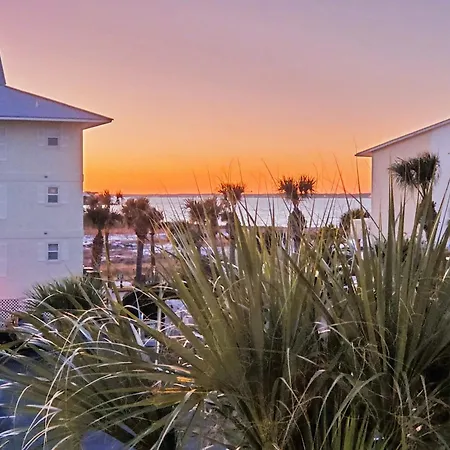Navarre Beach Landing - Beach Gear Included - Walk To Beach - Sunset Views-2