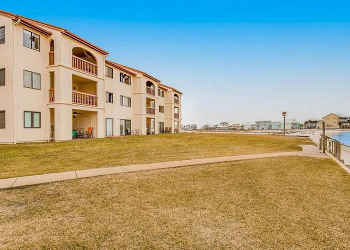 Sunset Harbor Palms 2-106 Apartment Navarre